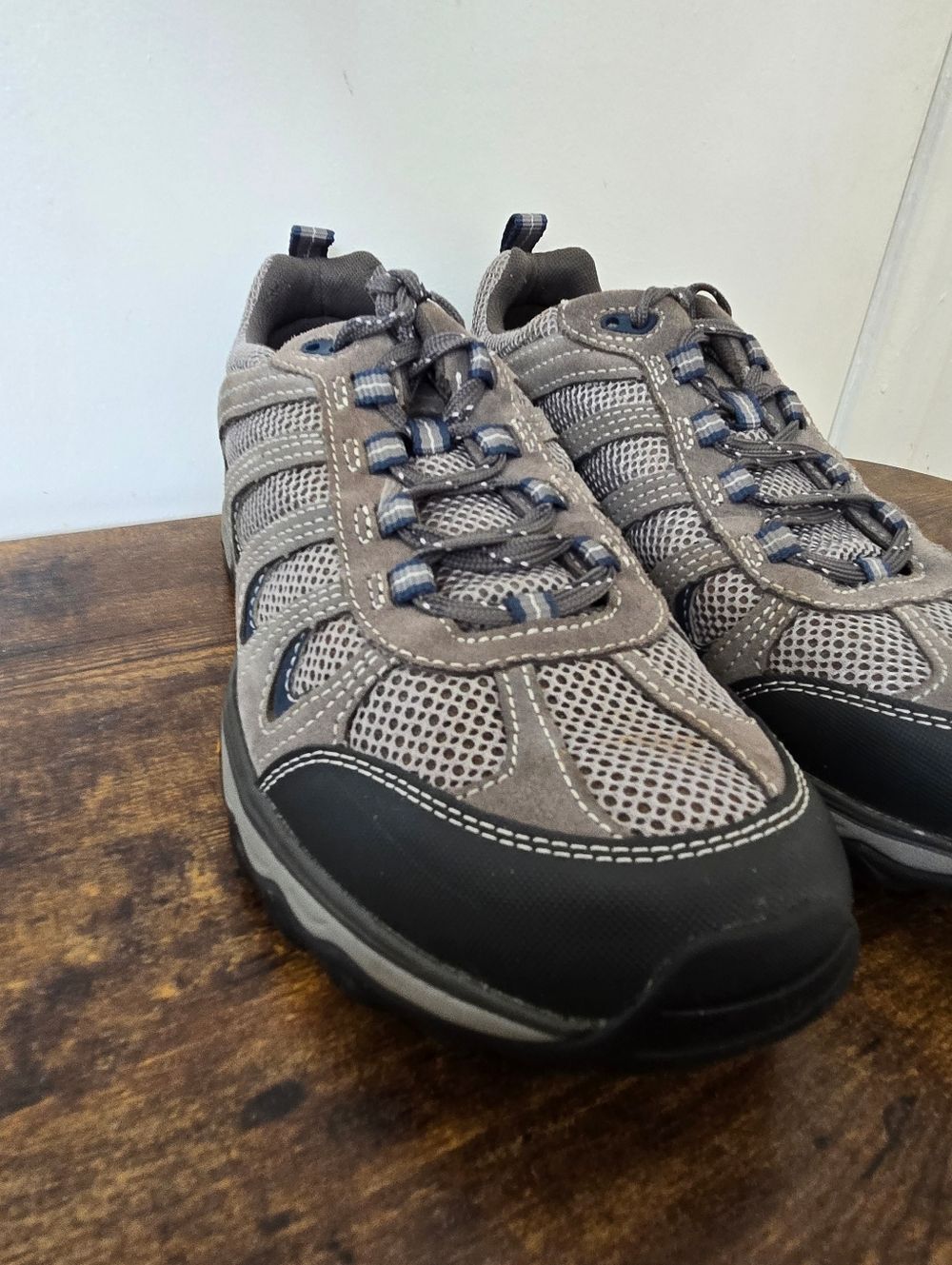 Eddie Bauer Midlite Hiking Shoes Mens 11 Gray Vibram Trail Walking Sneakers